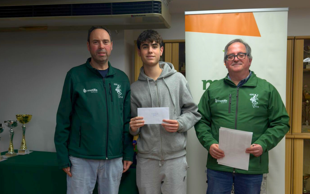 El XV IRT Sub 2400 Navidad Alzira se disputa con 73 jugadores y un final lleno de emoción