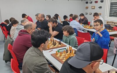 Gran ambiente y competitividad en el II Torneo Sub 1800 organizado por el Club de Ajedrez V Centenario